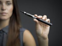 Cum tigara electronica te ajuta eficient sa renunti la viciu