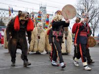 Festivalul de datini si obiceiuri de Iarna - Iasi 2011