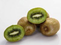 Medicii recomanda consumul de kiwi in timpul sarcinii